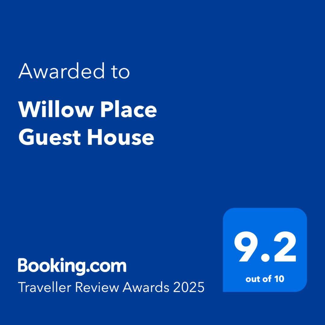 Willow Place Guest House Midrand Esterno foto